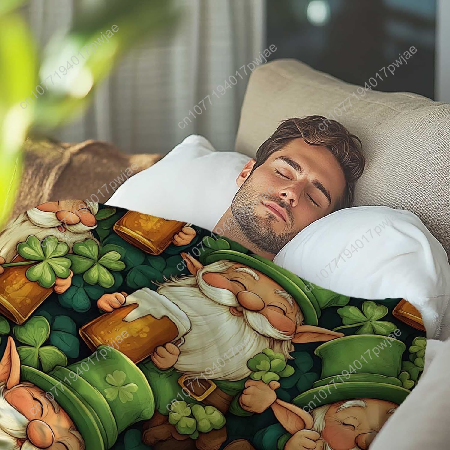 St. Patrick’s Day Gnome Throw  - Home And Textiles Today avis et prix